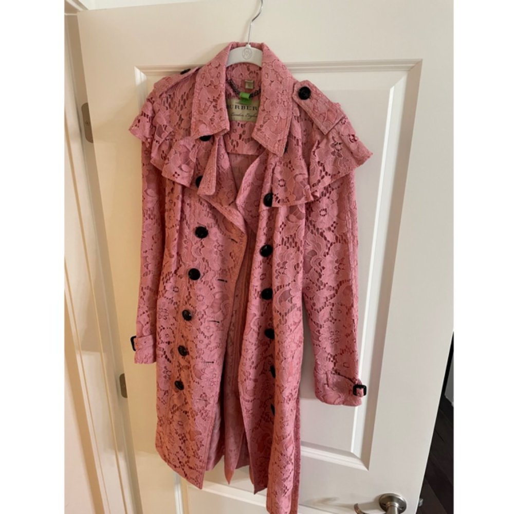 Burberry Pink Lace Trench Size US 4